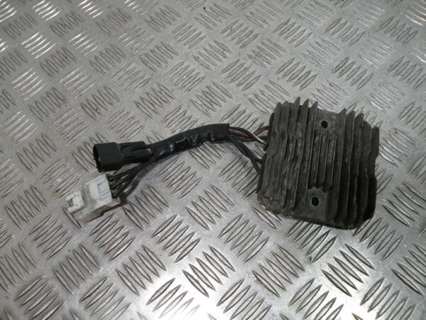 Régulateur de tension SUZUKI BURGMAN 650 4t -2006-