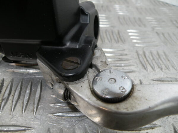 Maître cylindre gauche SUZUKI BURGMAN 650 4t -2006-