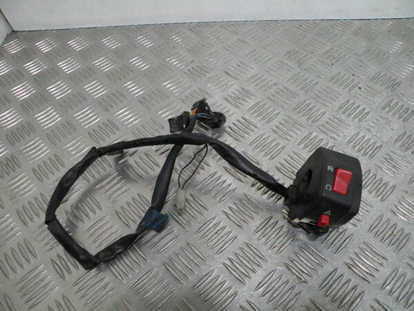 Commodo droit SUZUKI BURGMAN 650 4t -2006-