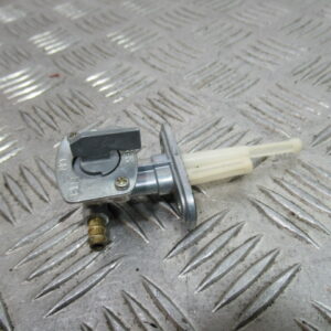 Robinet essence YAMAHA 80 PIWI – 2000 –