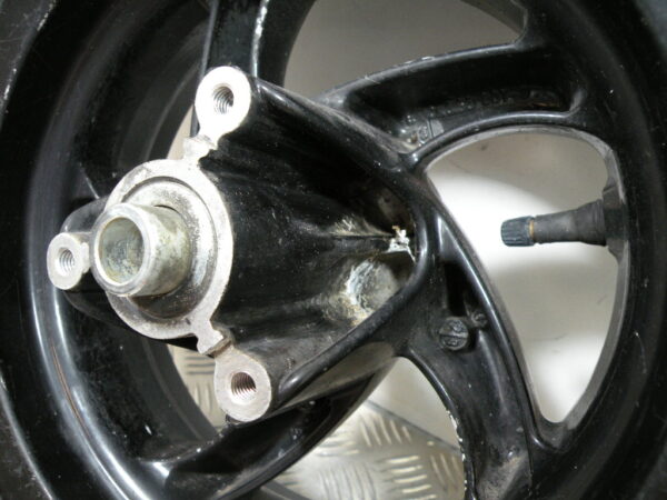 Roue avant PIAGGIO 50 TYPHOON 2t -2006-