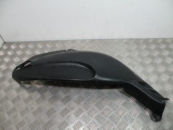 Coque arrière droit PIAGGIO 50 TYPHOON 2t -2006-