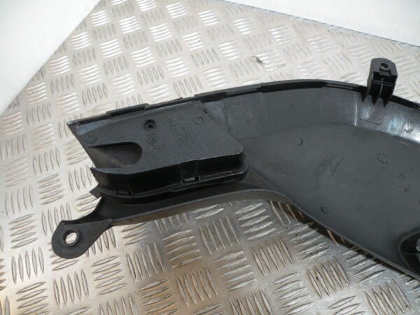 Coque arrière droit PIAGGIO 50 TYPHOON 2t -2006-