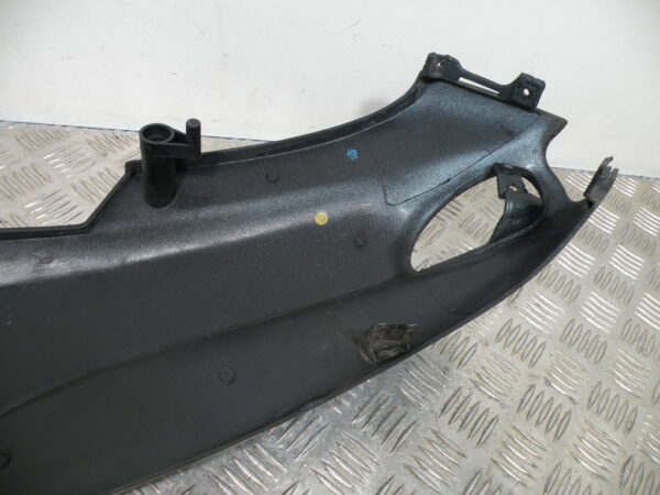 Coque arrière droit PIAGGIO 50 TYPHOON 2t -2006-