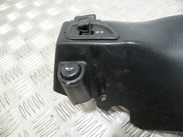 Entourage compteur PIAGGIO 50 TYPHOON 2t -2006-