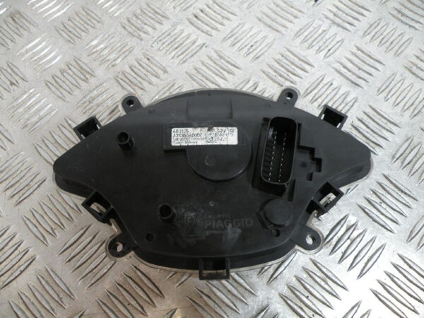 Compteur (44 969 km) VESPA SPRINT 50 2t -2015-