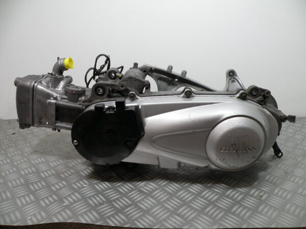 Moteur HONDA SH 125 4t -2003- (HI-JF07E)(49 829 km)