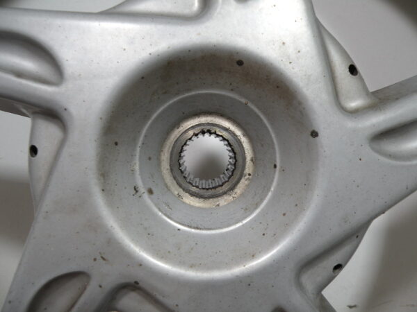 Roue arrière HONDA SH 125 4t -2003-
