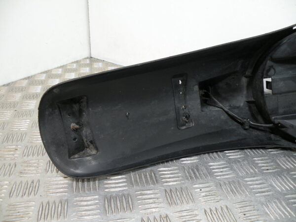Passage de roue arrière HONDA SH 125 4t -2003-