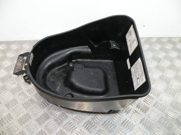 Coffre sous selle HONDA SH 125 4t -2003-