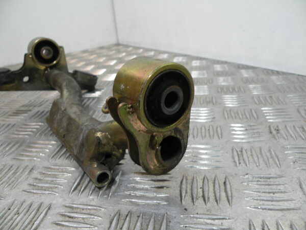 Support moteur HONDA SH 125 4t -2003-