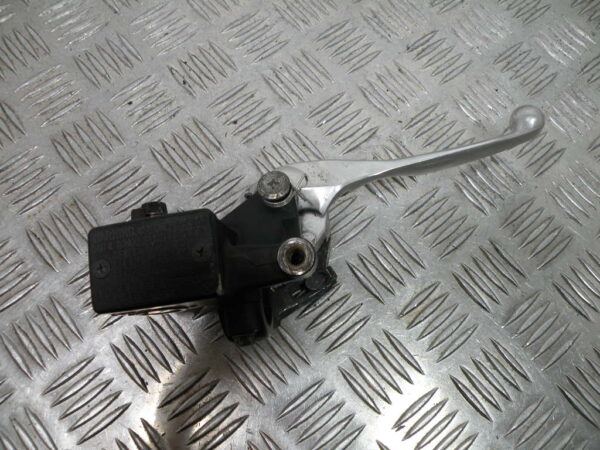 Maitre cylindre de frein avant HONDA SH 125 4t -2003-