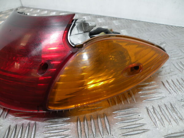 Feu arrière HONDA SH 125 4t -2003-