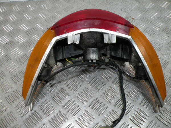 Feu arrière HONDA SH 125 4t -2003-