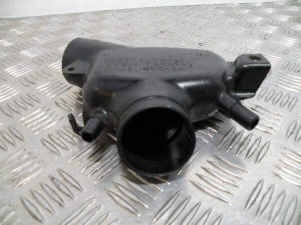 Conduit d’air HONDA SH 125 4t -2003-