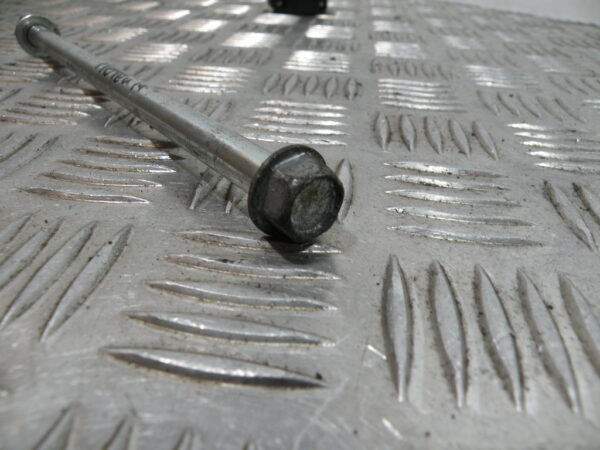 Axe moteur HONDA SH 125 4t -2003-
