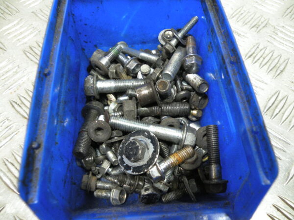 Visserie HONDA SH 125 4t -2003-