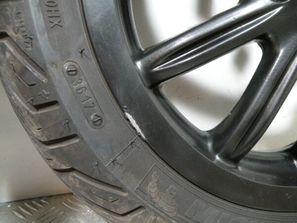 Roues avant GILERA FUOCO 500 4t -2007-