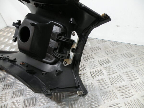 Carénage central de réservoir GILERA FUOCO 500 4t -2007-