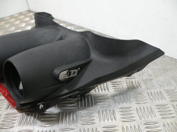 Carénage de feu arrière GILERA FUOCO 500 4t -2007-