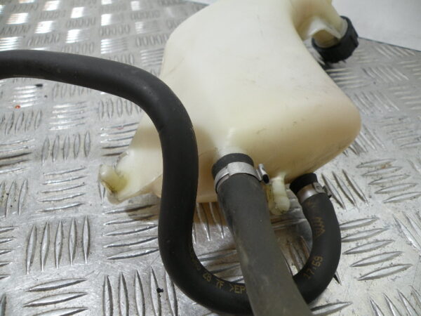 Vase d’expansion GILERA FUOCO 500 4t -2007-