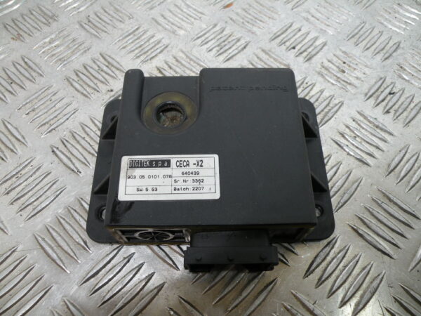 EPROM / Boîtier de contrôle du roll lock GILERA FUOCO 500 4t -2007-