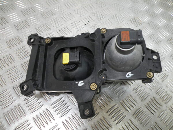 Optique / Phare avant gauche GILERA FUOCO 500 4t -2007-