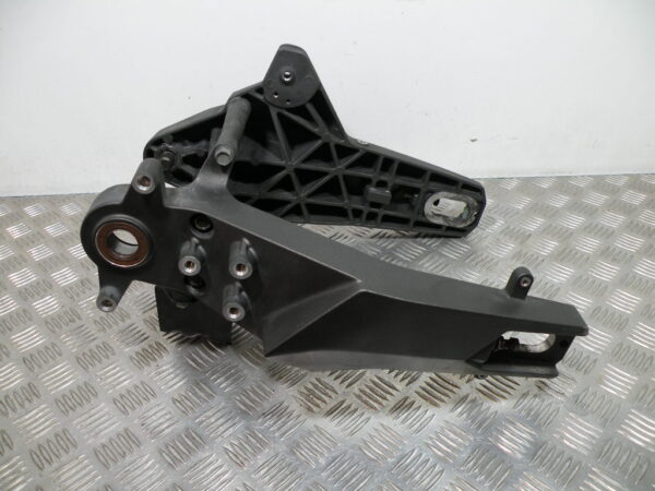 Bras oscillant KYMCO CV3 4t -2023-