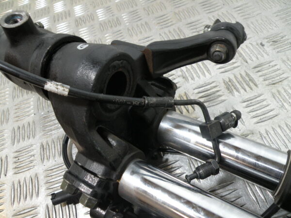 Fourche gauche KYMCO CV3 4t -2023-