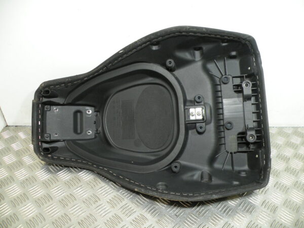 Selle conducteur KYMCO CV3 4t -2023-