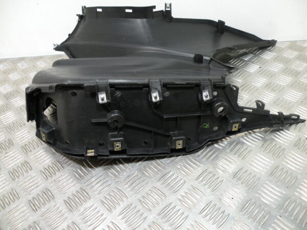 Marche pied droit KYMCO CV3 4t -2023-