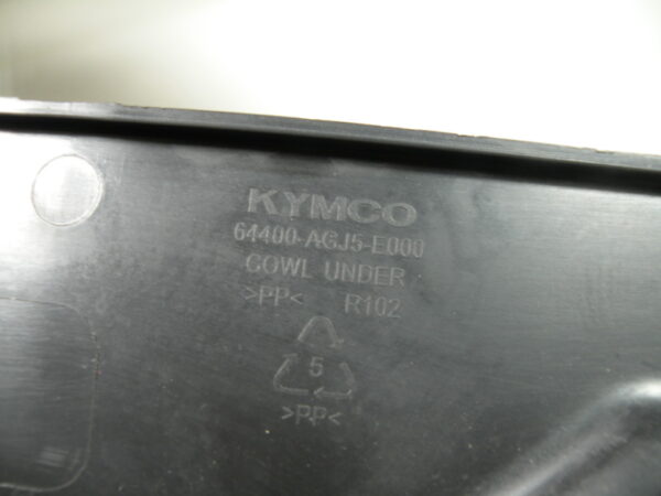 Carénage avec grille de radiateur KYMCO CV3 4t -2023-