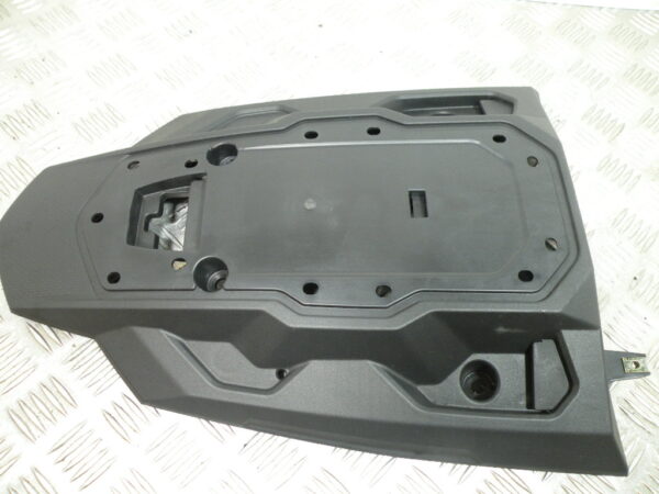 Carénage central arrière KYMCO CV3 4t -2023-