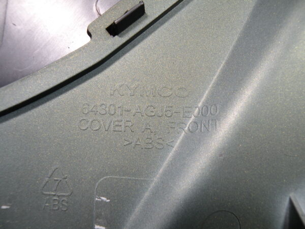 Carénage central avant KYMCO CV3 4t -2023-