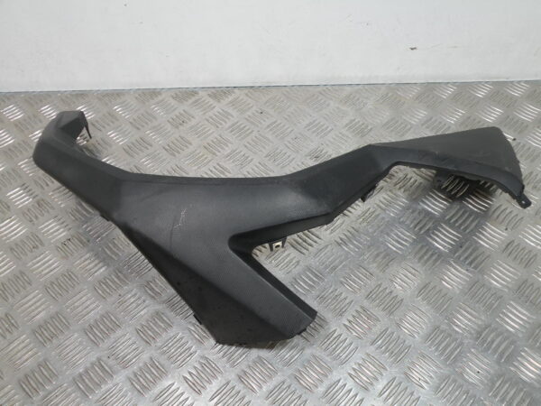 Carénage latéral droit KYMCO CV3 4t -2023-