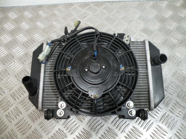 Radiateur avec ventilateur KYMCO CV3 4t -2023-