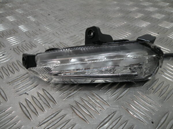 Clignotant avant gauche KYMCO CV3 4t -2023-