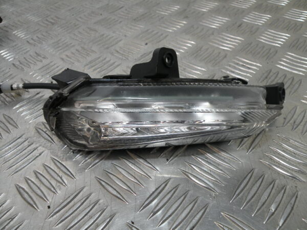 Clignotant avant droit KYMCO CV3 4t -2023-