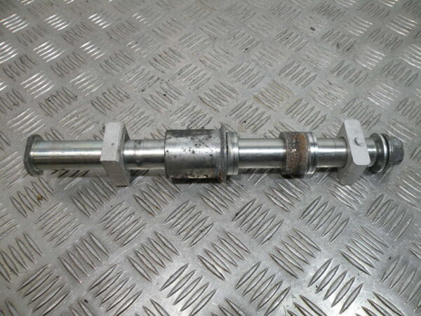 Axe de roue avant KYMCO CV3 4t -2023-