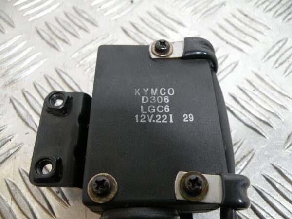 Mécanisme d’ouverture de selle KYMCO CV3 4t -2023-