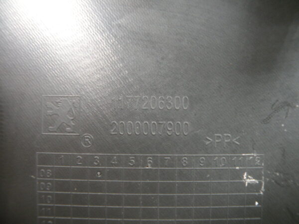 Tablier avant PEUGEOT VIVACITY 50 2t -2008-