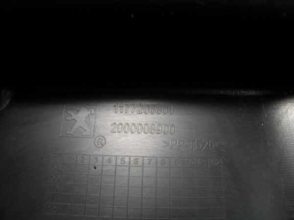 Coffre avant PEUGEOT VIVACITY 50 2t -2008-