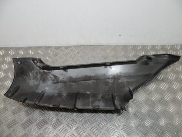 Demi bas de caisse droit PEUGEOT VIVACITY 50 2t -2008-