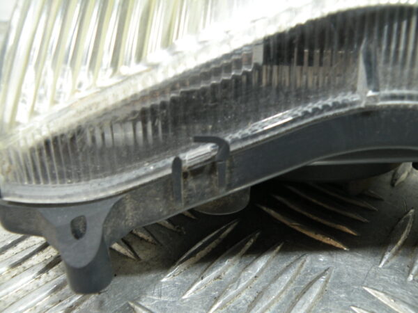 Optique / Phare avant PEUGEOT VIVACITY 50 2t -2008-