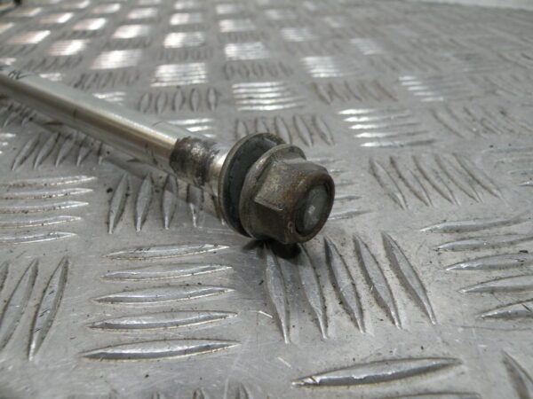 Axe de roue avant PEUGEOT VIVACITY 50 2t -2008-
