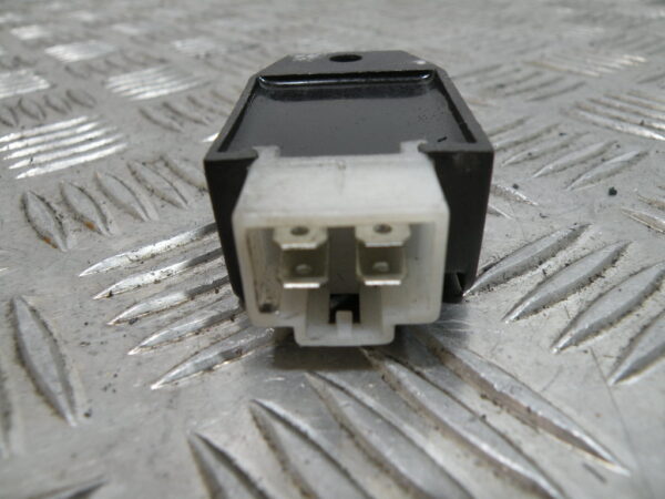 Régulateur de tension PEUGEOT VIVACITY 50 2t -2008-