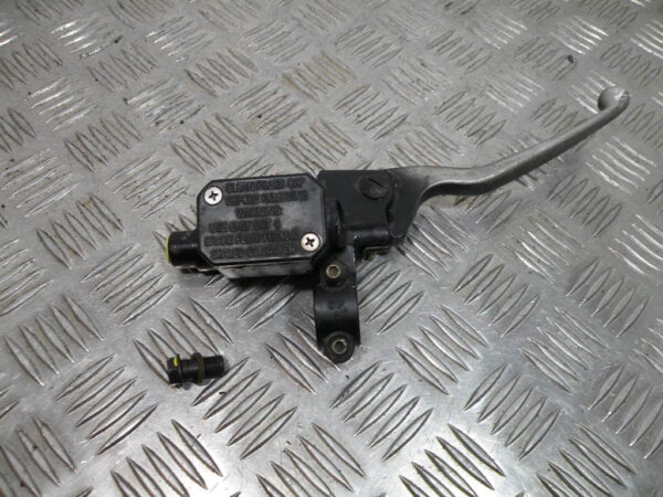 Maître cylindre de frein avant droit PIAGGIO MP3 500 LT 4t -2014-
