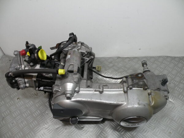 Moteur VESPA 300 GTS -2013- (M454M)(17 647 km)