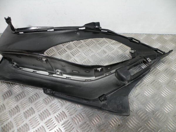 MARCHE PIED DROIT PIAGGIO MP3 300 YOURBAN 4t -2018-
