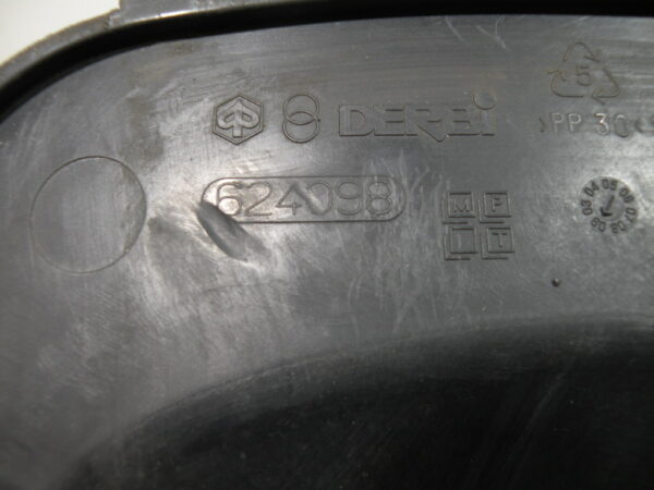 Cache moteur PIAGGIO X EVO 125 4t -2009-